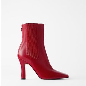 ZARA HIGH HEELED LEATHER RED ANKLE BOOTS ELASTIC SIDE NEW WITH TAGS EUR37 US 6.5